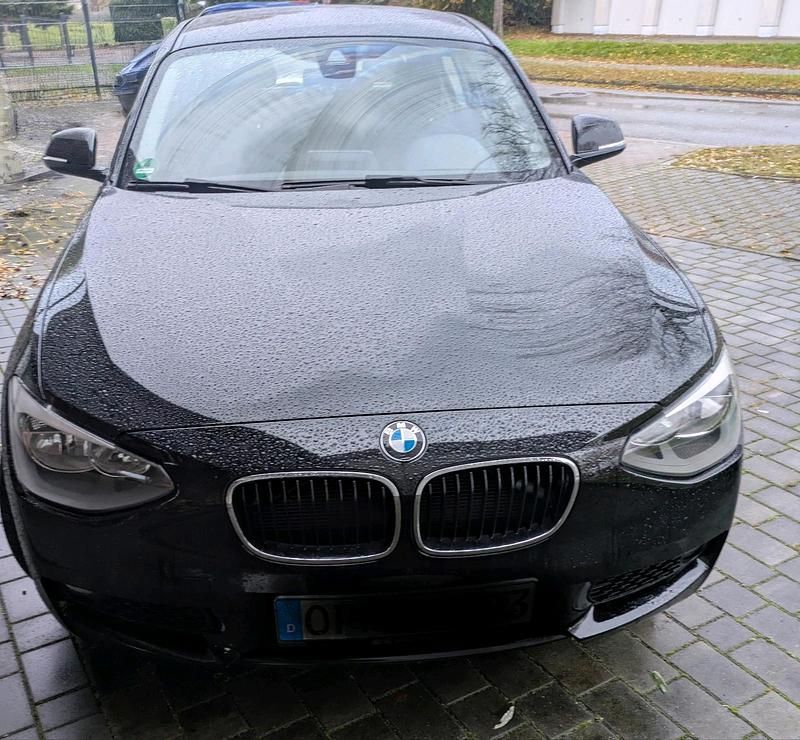 Schwarz Gebraucht 2013 BMW 114 Kleinwagen | 6.000 € (Teuer) - Bild 1/4