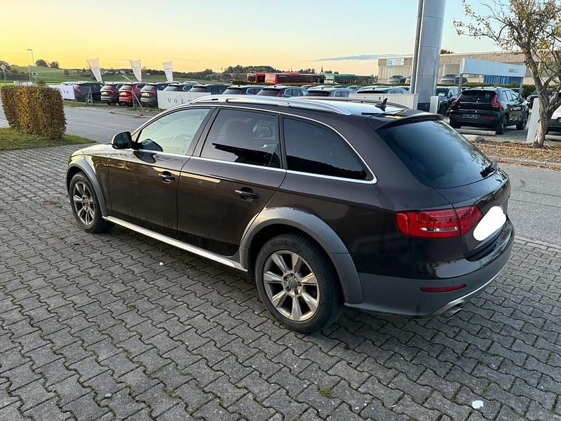 Gebraucht Audi A4 Allroad 239 PS (175 kW) 2011 Braun Kombi