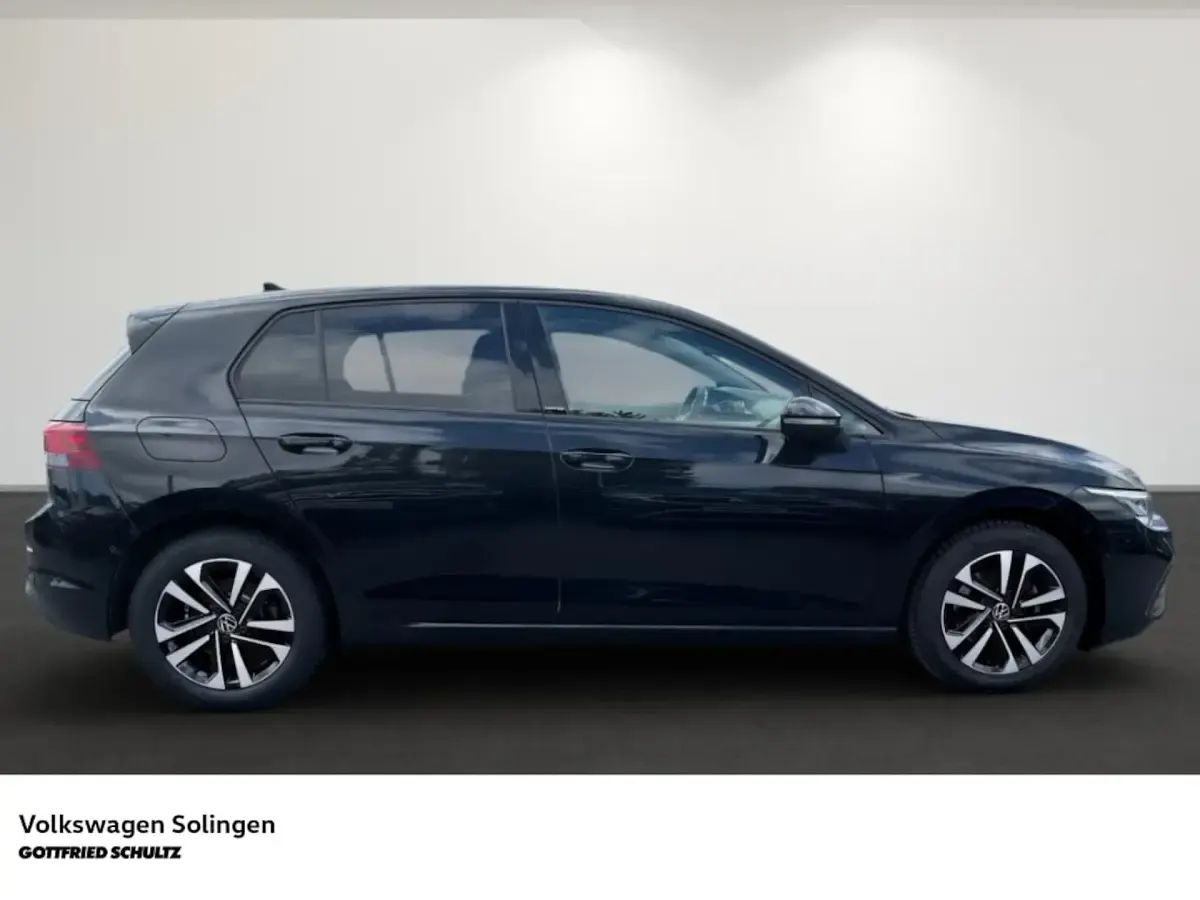 Gebraucht VW Golf VII United 150 PS (110 kW) 2021 Kleinwagen