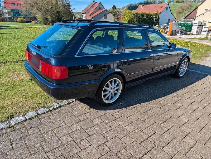 Usata Audi S6 286 CV (210 kW) 1996 Blu Station wagon
