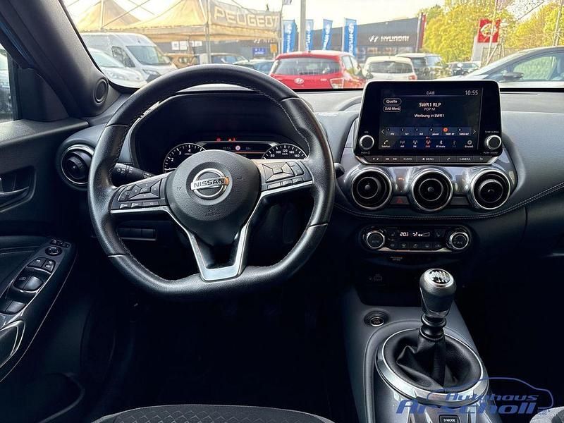 Gebraucht Nissan Juke N-Connecta 114 PS (83 kW) 2022 Blau SUV