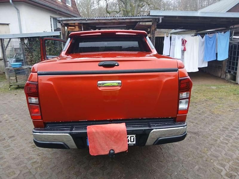 Gebraucht 2016 Isuzu D-Max SUV | 23.000 € - Bild 1/4