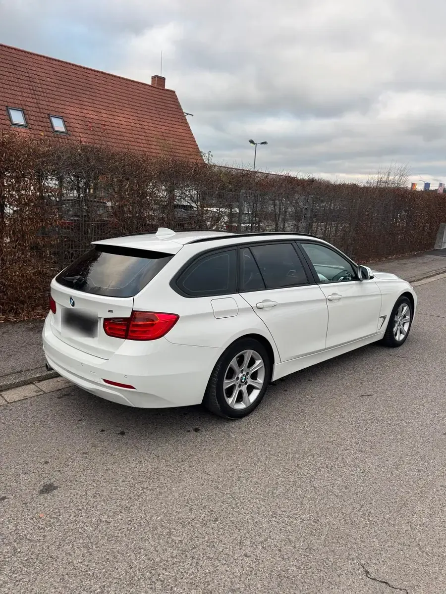 Gebraucht BMW 320 184 PS (135 kW) 2013 Weiß Kombi