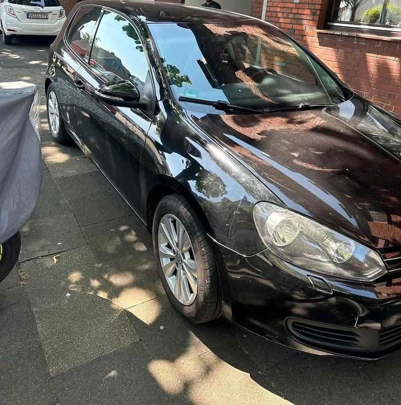 Schwarz Gebraucht 2009 VW Golf VI Coupé | 3.800 € (Fairer Preis) - Bild 1/4