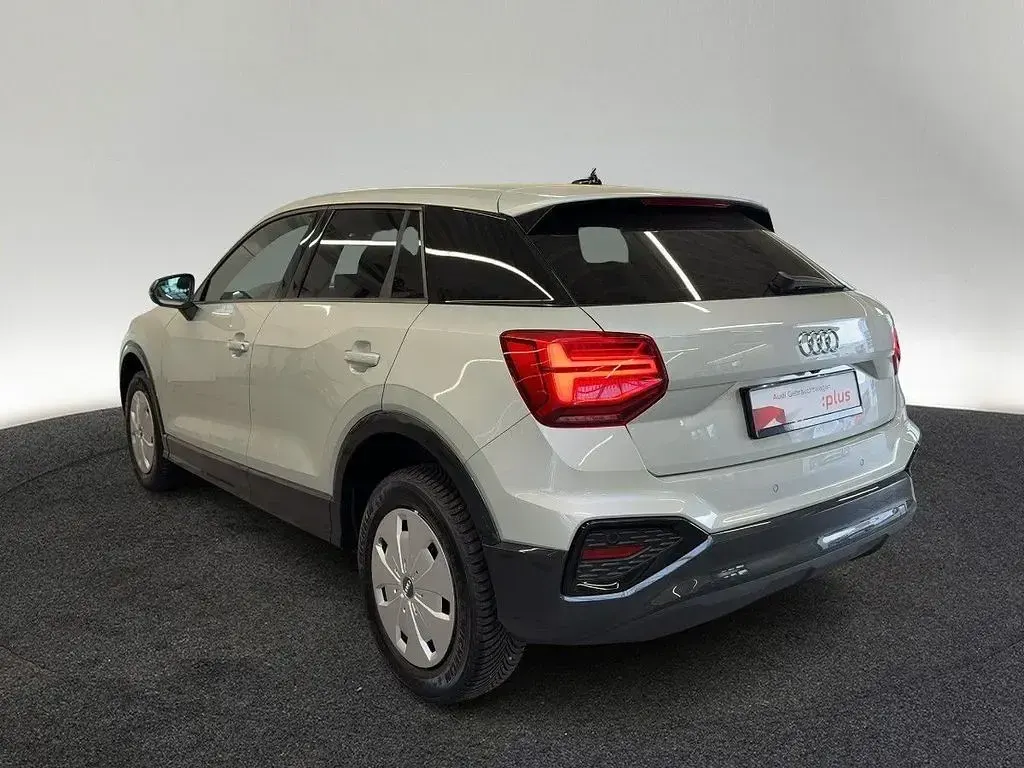 Gebraucht Audi Q2 Ambiente 150 PS (110 kW) 2025 Tausilber metallic SUV