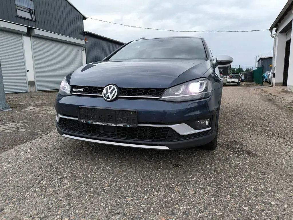 Gebraucht VW Golf Alltrack Basis 150 PS (110 kW) 2016 Blau Kombi