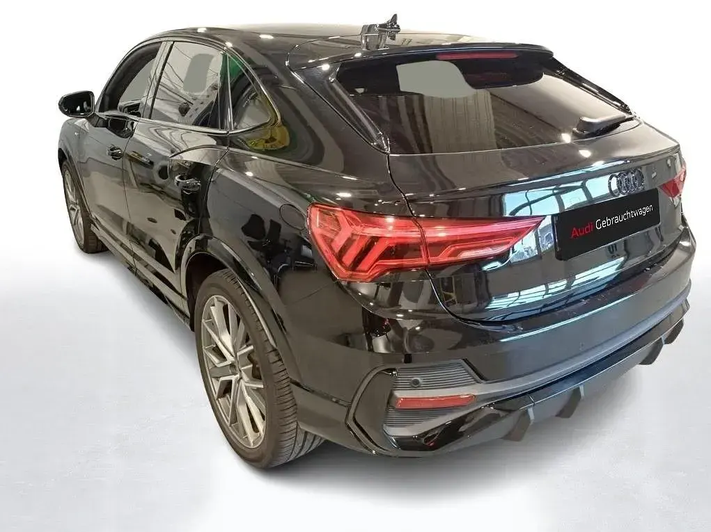 Gebraucht Audi Q3 Sportback S-Line 190 PS (139 kW) 2022 Schwarz SUV