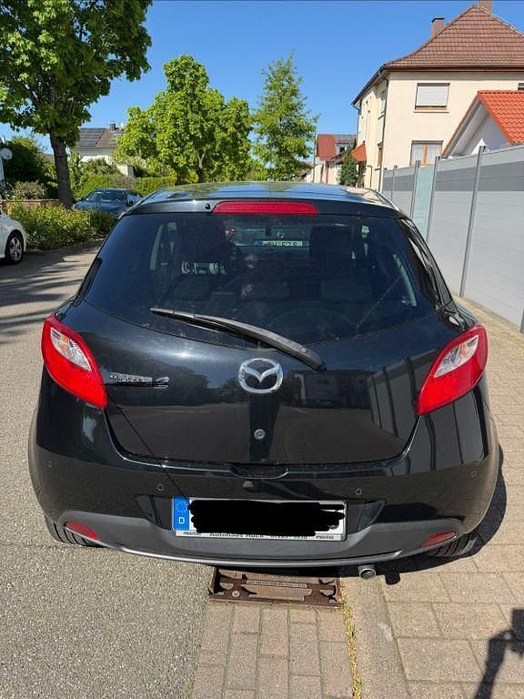 Second-hand Mazda 2 Sendo 84 CP (61 kW) 2014 Negru Berlinǎ