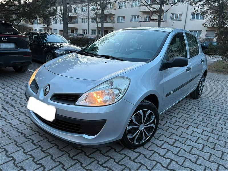Gebraucht Renault Clio III 75 PS (55 kW) 2006 Grau Kleinwagen