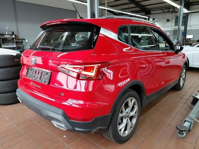 Second-hand Seat Arona CONNECT 110 CP (80 kW) 2024 Roșu SUV