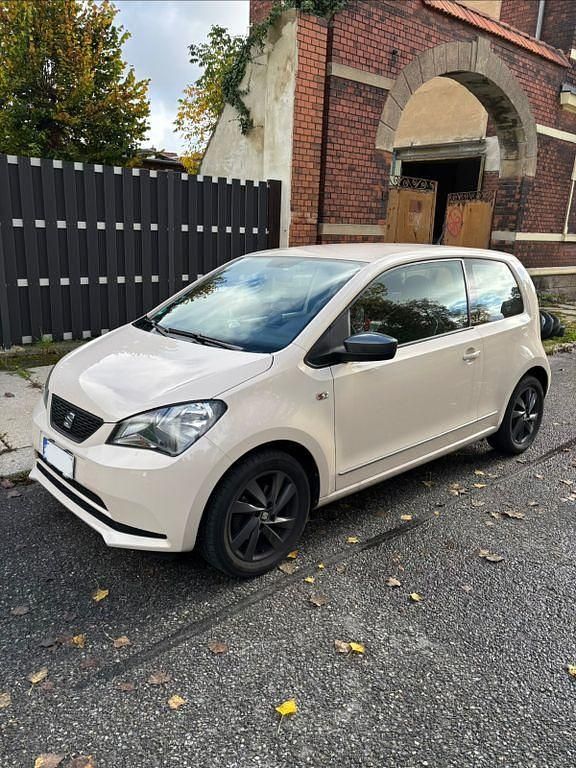 Beige Gebraucht 2014 Seat Mii Ecomotive Kleinwagen | 5.700 € (Fairer Preis) - Bild 1/4