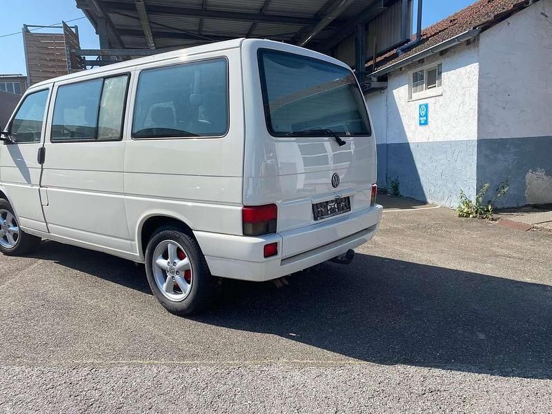 Gebraucht VW Multivan 170 PS (125 kW) 1994 Weiß Van / Kleinbus