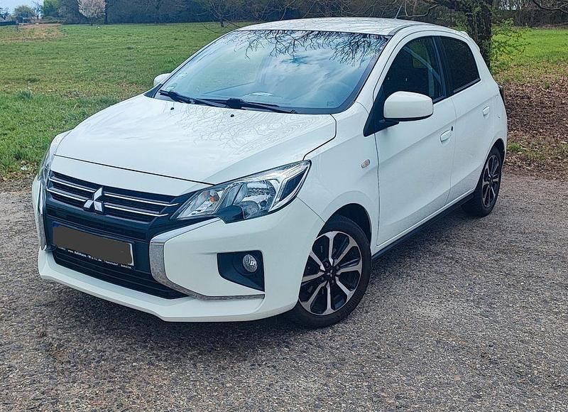 Gebraucht Mitsubishi Space Star Select+ 71 PS (52 kW) 2022 Weiß Kleinwagen