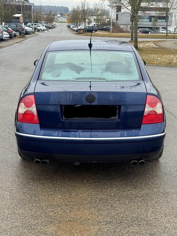 Gebraucht VW Passat 193 PS (141 kW) 2004 Blau Limousine