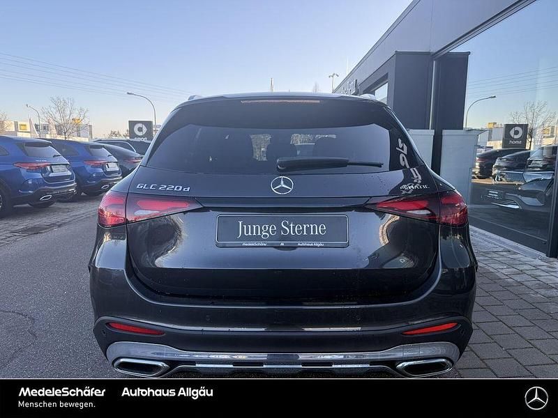Gebraucht Mercedes GLC220 AMG line 197 PS (144 kW) 2026 Lack graphitgrau SUV