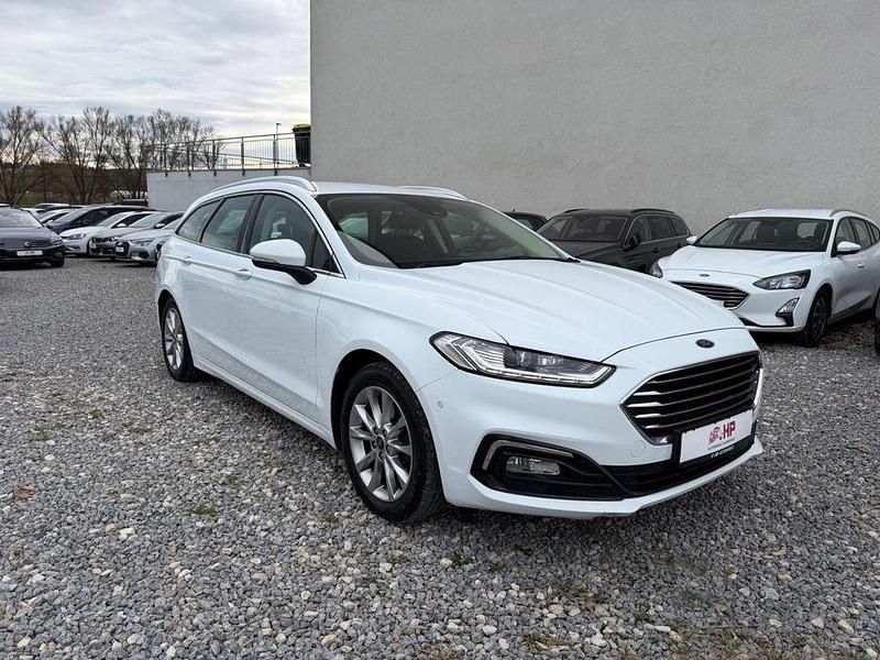 Gebraucht Ford Mondeo Titanium 150 PS (110 kW) 2022 Weiß Limousine