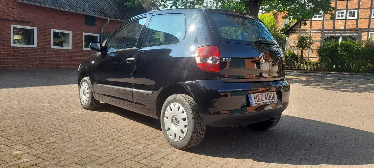 Occasion VW Fox 55 ch (40 kW) 2008 Noir Citadine