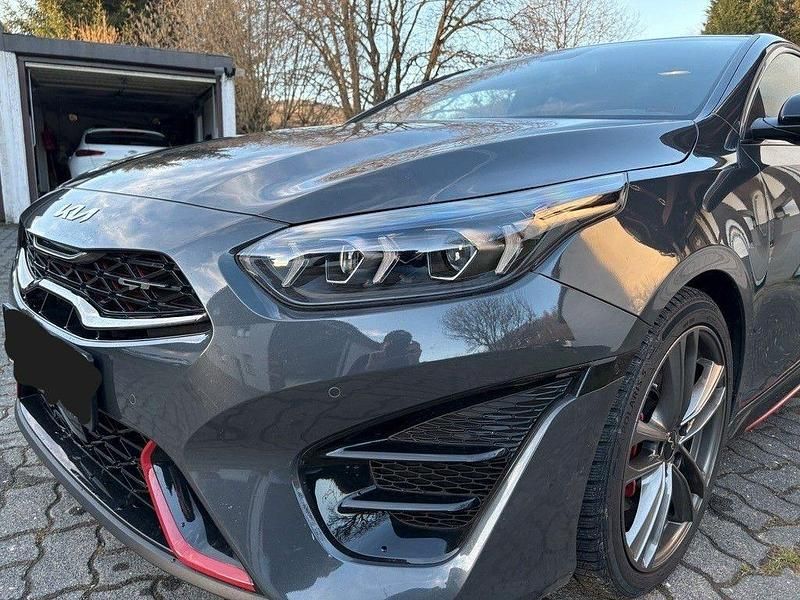 Gebraucht Kia ProCeed GT GT 204 PS (150 kW) 2022 Grau Kleinwagen