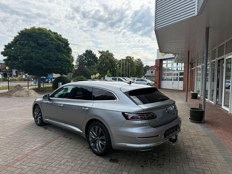 Gebraucht VW Arteon Elegance 150 PS (110 kW) 2023 Silber Kombi