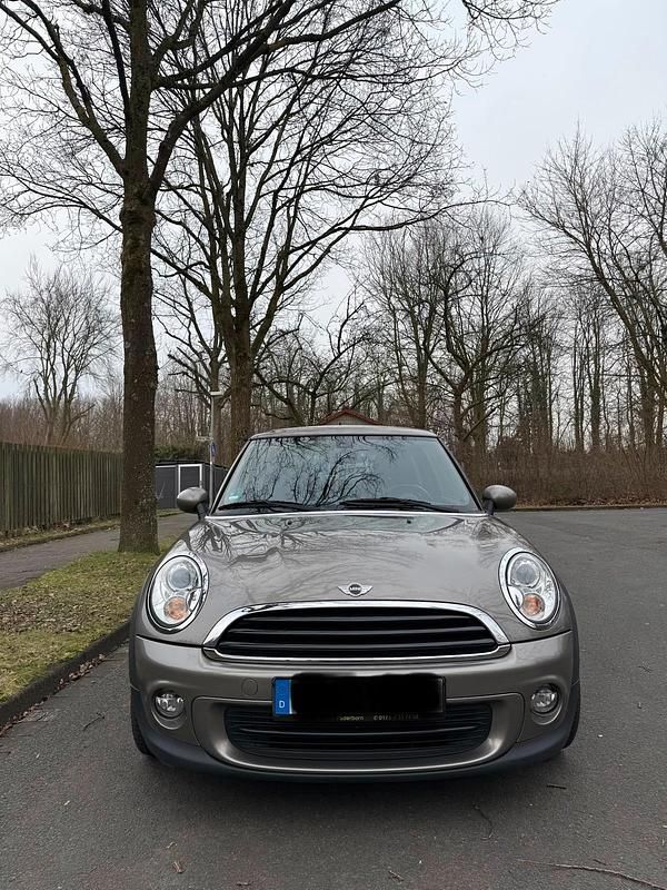 Grau Gebraucht 2012 Mini ONE Kleinwagen | 5.500 € (Teuer) - Bild 1/4