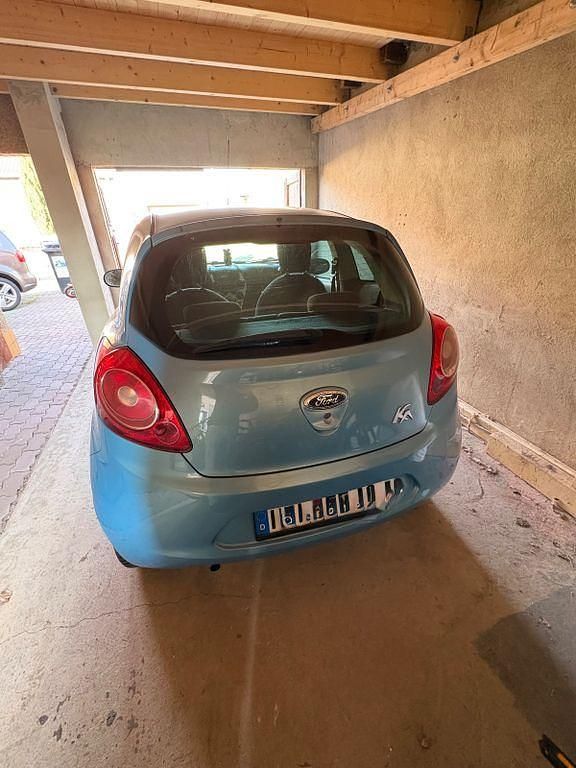 Gebraucht Ford Ka Titanium 69 PS (50 kW) 2010 Blau Kleinwagen