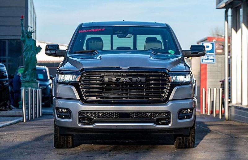 Neu Dodge Ram 420 PS (308 kW) 2026 Billet silver Pickup