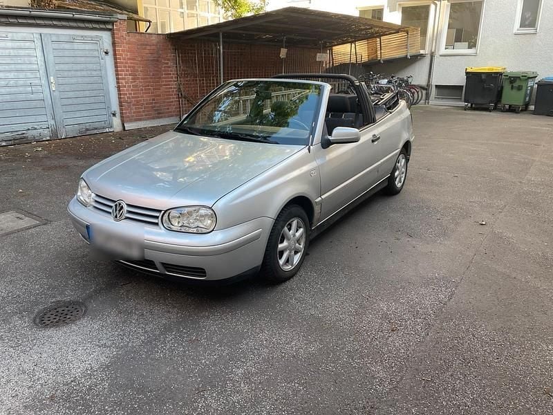 Silber Gebraucht 2000 VW Golf Cabriolet Cabrio | 1.650 € (Superpreis) - Bild 1/4