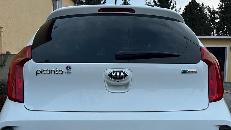Gebraucht Kia Picanto 87 PS (63 kW) 2016 Weiß Kleinwagen