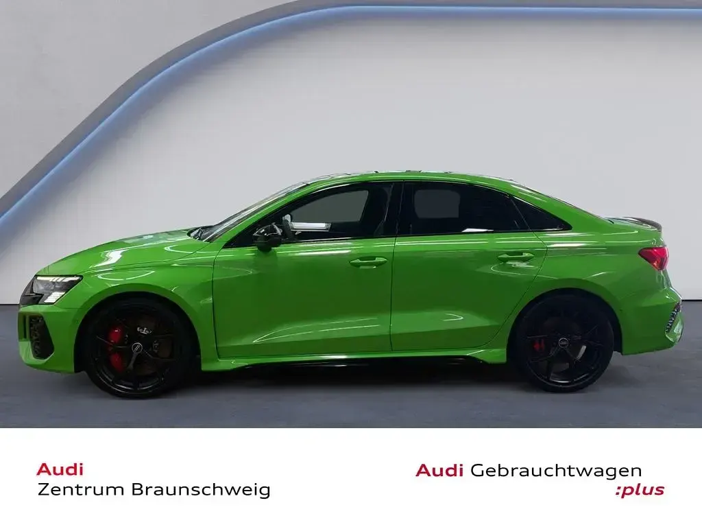 Gebraucht Audi RS3 Premium 400 PS (294 kW) 2023 Kyalamigrün Limousine