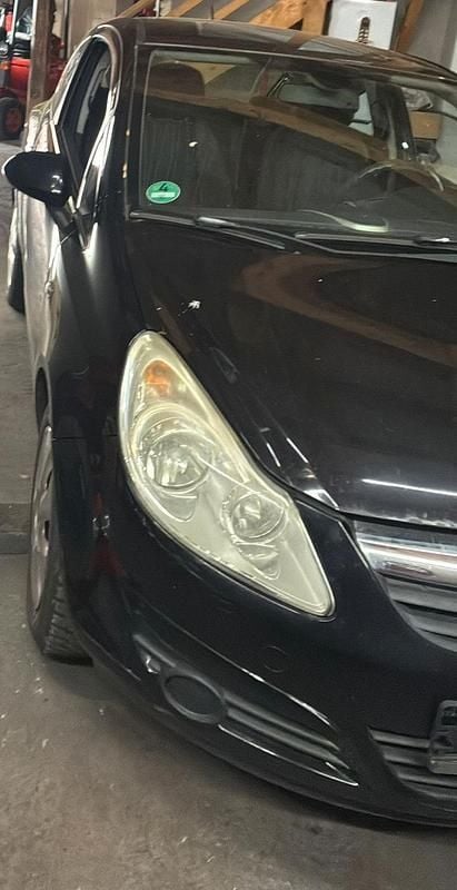 Gebraucht Opel Corsa 80 PS (58 kW) 2008 Schwarz Kleinwagen