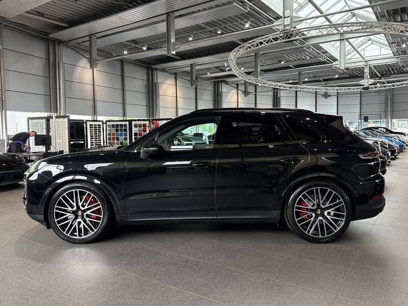 Gebraucht Porsche Cayenne S Sport 475 PS (349 kW) 2025 Chromitschwarzmetallic SUV