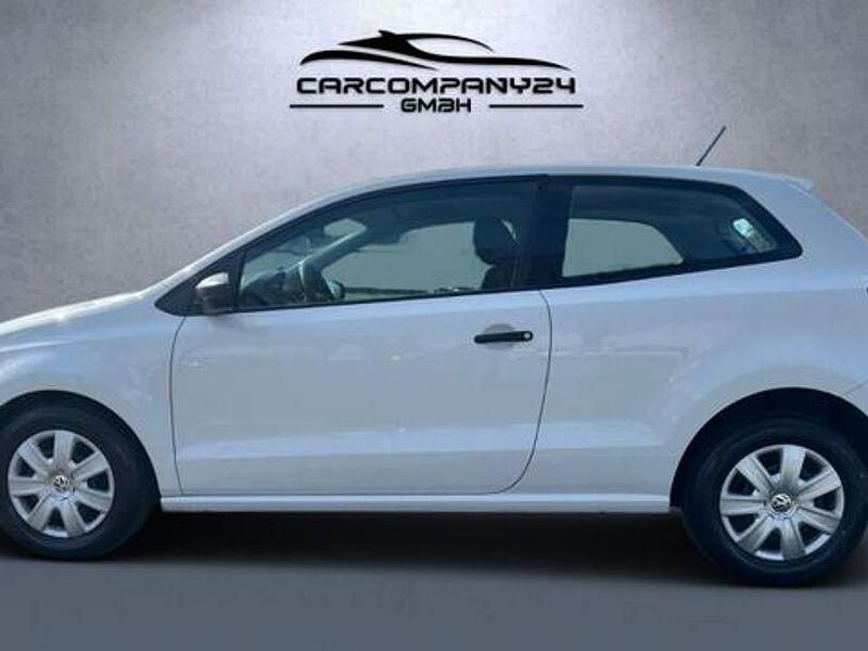 Gebraucht VW Polo Trendline 75 PS (55 kW) 2014 Weiß Limousine