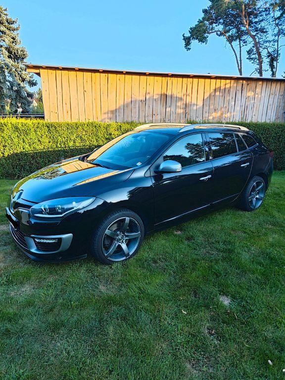 Schwarz Gebraucht 2014 Renault Mégane GT Line GT-Line Limousine | 12.789 € (Fairer Preis) - Bild 1/4