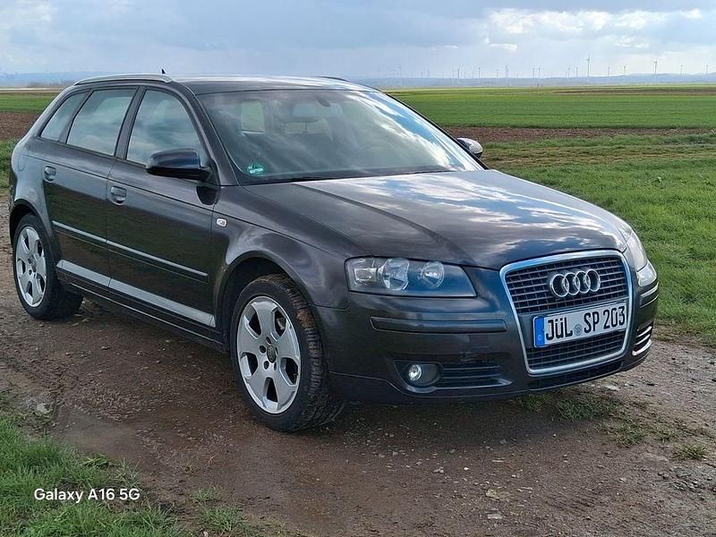 Gebraucht Audi A3 Attraction 102 PS (75 kW) 2007 Schwarz Kleinwagen
