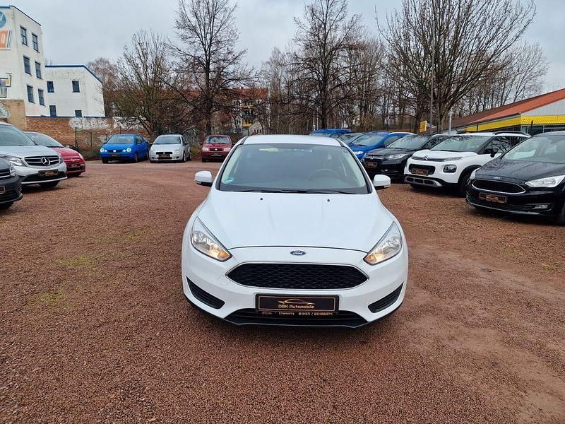Gebraucht Ford Focus 125 PS (91 kW) 2018 Weiß Limousine