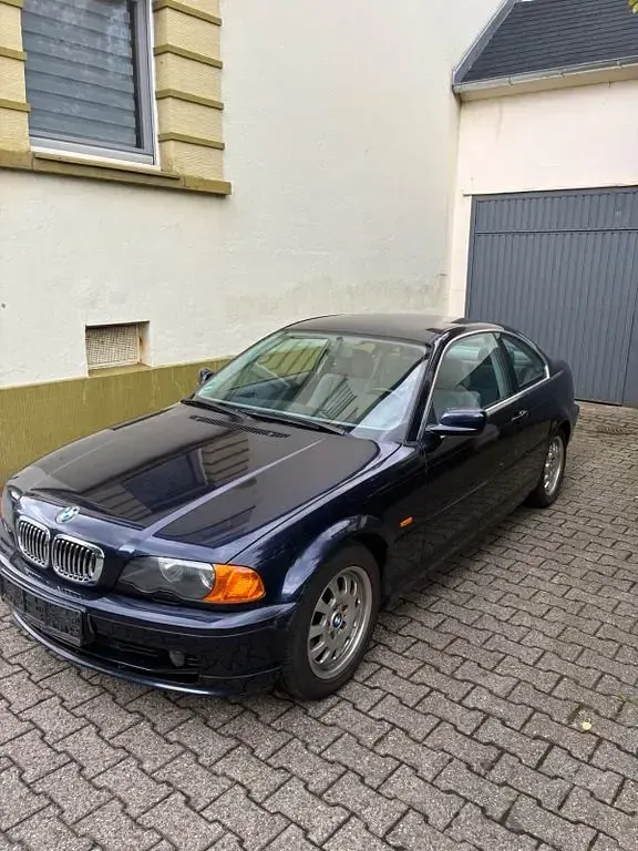 Gebraucht BMW 323 Basis 170 PS (125 kW) 1999 Blau Coupé