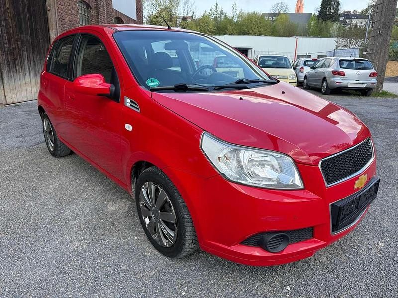 Second-hand Chevrolet Aveo LS 84 CP (61 kW) 2009 Roșu Hatchback
