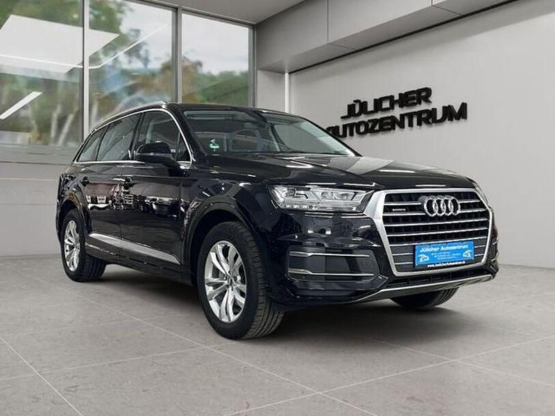 Schwarz Gebraucht 2018 Audi Q7 Ambiente SUV | 33.990 € (Superpreis) - Bild 1/4