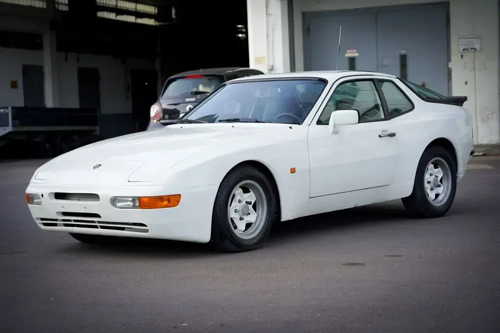 Gebraucht Porsche 944 165 PS (121 kW) 1982 Weiß Coupé