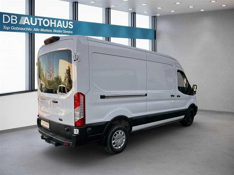 Używany Ford Transit Trend 131 KM (96 kW) 2022 Biały Van