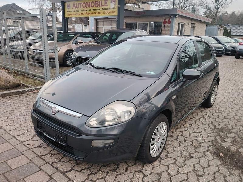 Gebraucht Fiat Punto Dynamic 75 PS (55 kW) 2010 Grau Kleinwagen