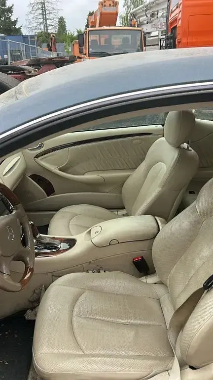 Gebraucht Mercedes CLK350 Elegance 272 PS (200 kW) 2005 Grau Coupé