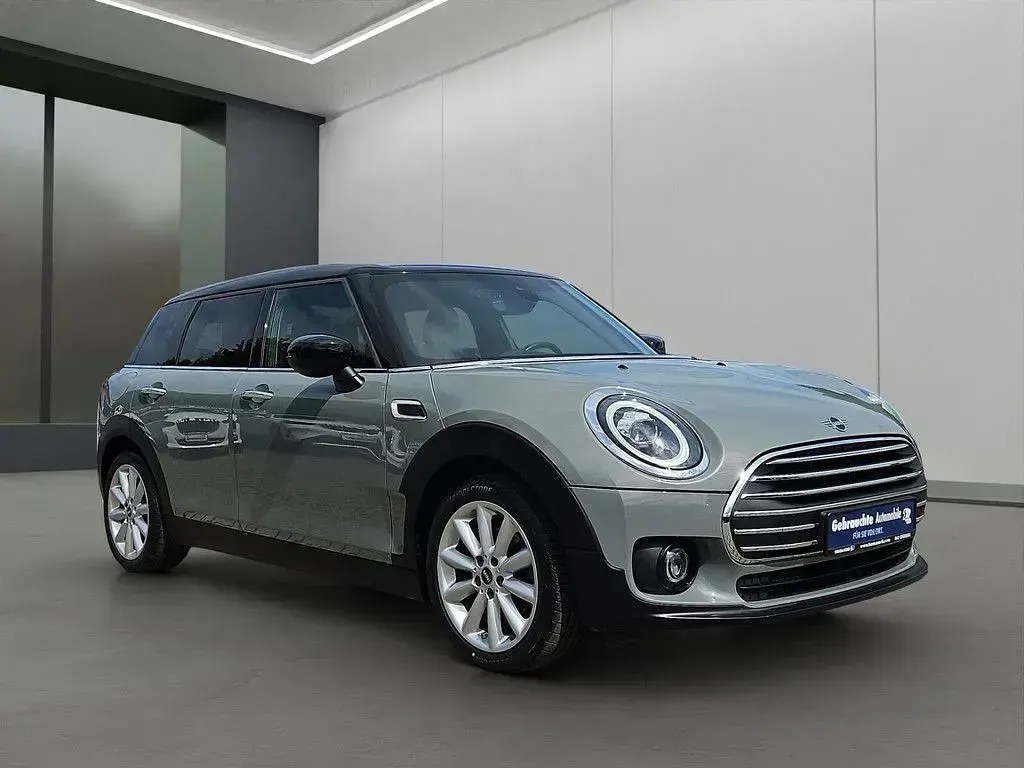 Gebraucht Mini Clubman 136 PS (100 kW) 2020 Grau / moonwalk grey (metallic) Kombi