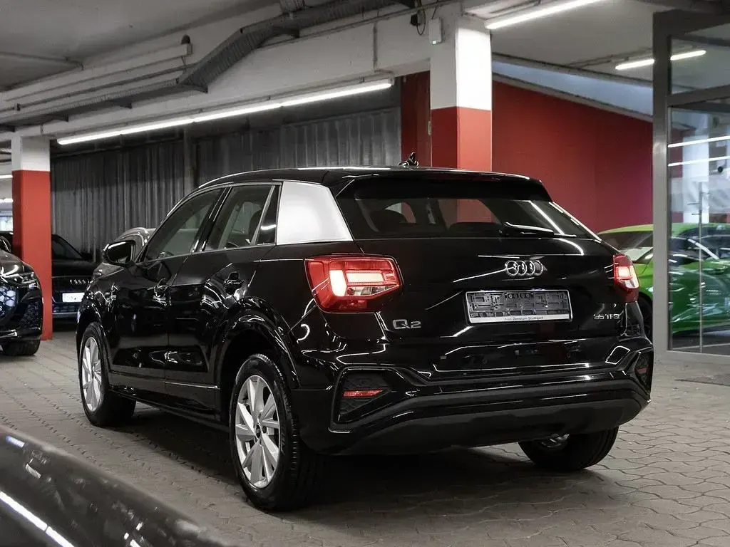 Gebraucht Audi Q2 Comfort 150 PS (110 kW) 2022 Mythosschwarz metallic SUV