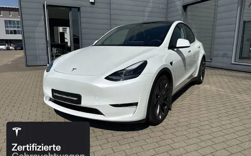 Usata Tesla Model Y Performance 321 kW (437 CV) 2023 Bianco SUV