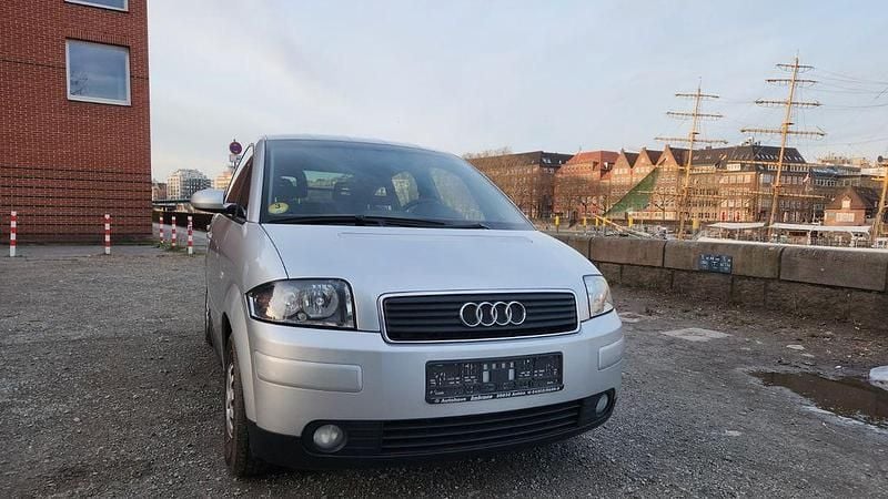 Gebraucht Audi A2 61 PS (44 kW) 2004 Silber Kleinwagen