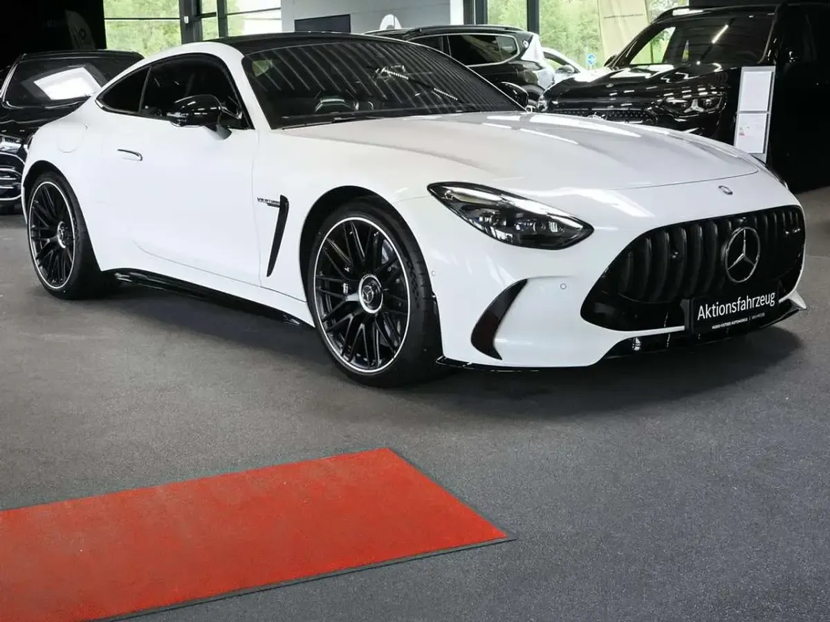 Gebraucht Mercedes AMG GT 63 AMG 585 PS (430 kW) 2026 Manufaktur lack manufaktur opa Coupé
