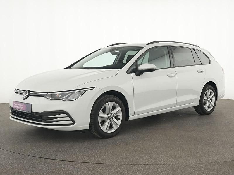 Pure white Gebraucht 2023 VW Golf VIII Life Limousine | 23.665 € (Guter Preis) - Bild 1/4
