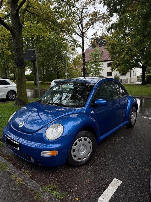 Blau Gebraucht 2003 VW Beetle Kleinwagen | 2.150 € (Fairer Preis) - Bild 1/4