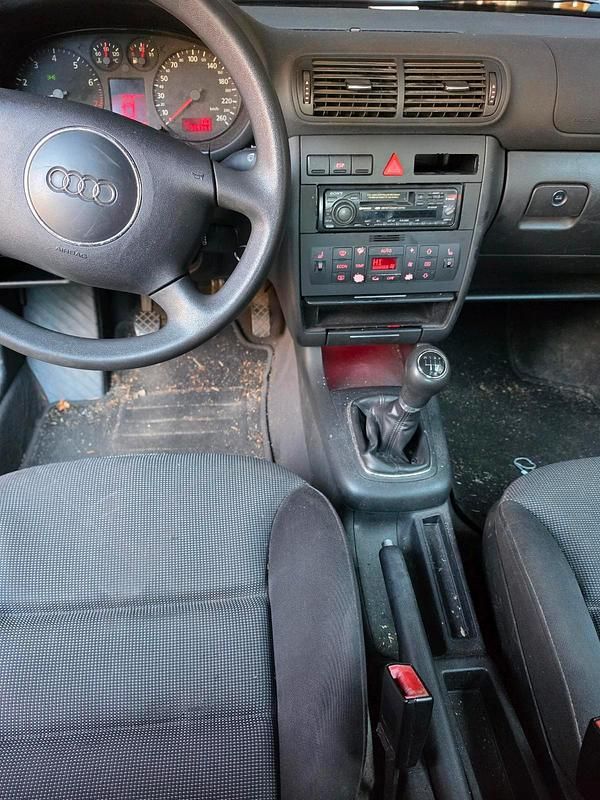 Gebraucht Audi A3 102 PS (75 kW) 2002 Kleinwagen